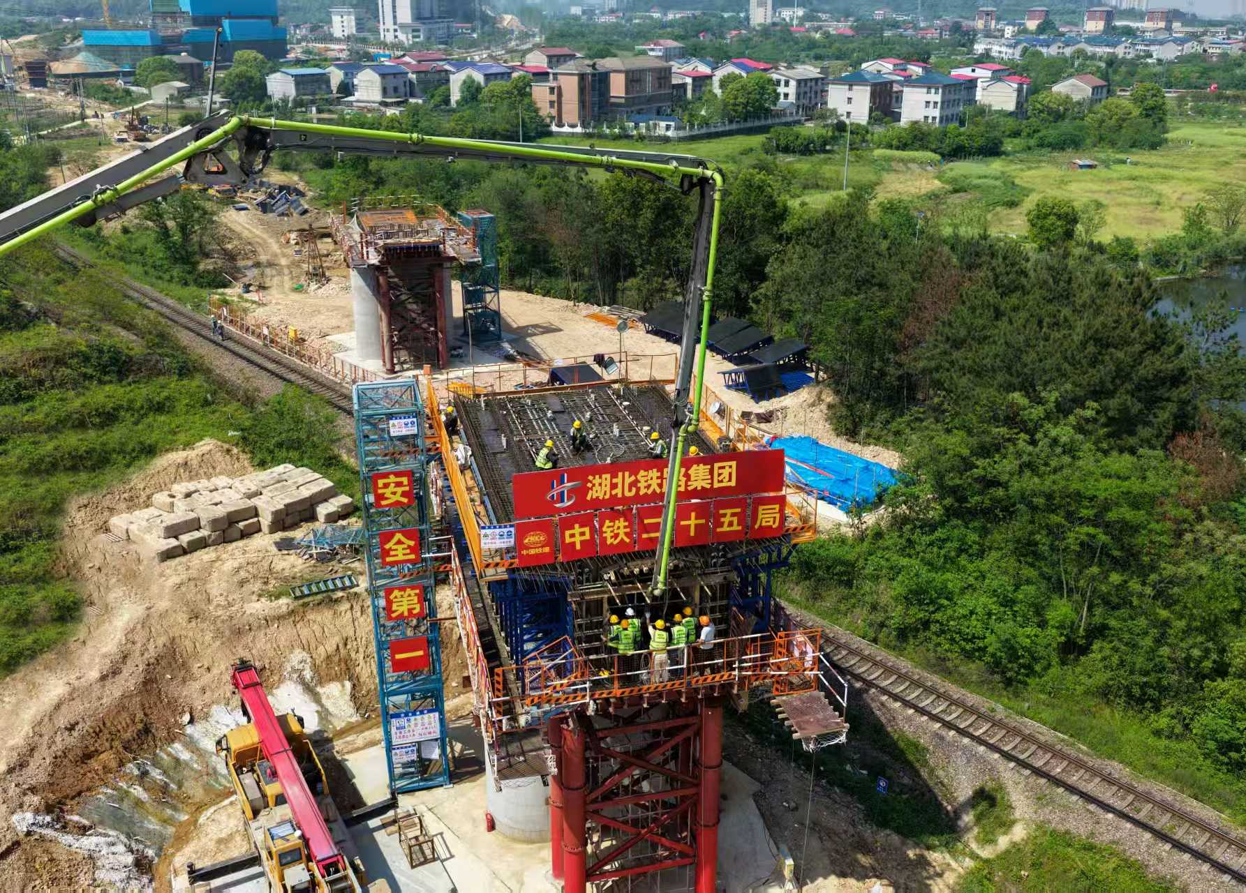 abf70df5fc11ef02494c0e26b2a27433.jpg 好博(中国)体育智能科技股份有限公司网站